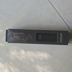 NWOT goldwell round brush medium size with box